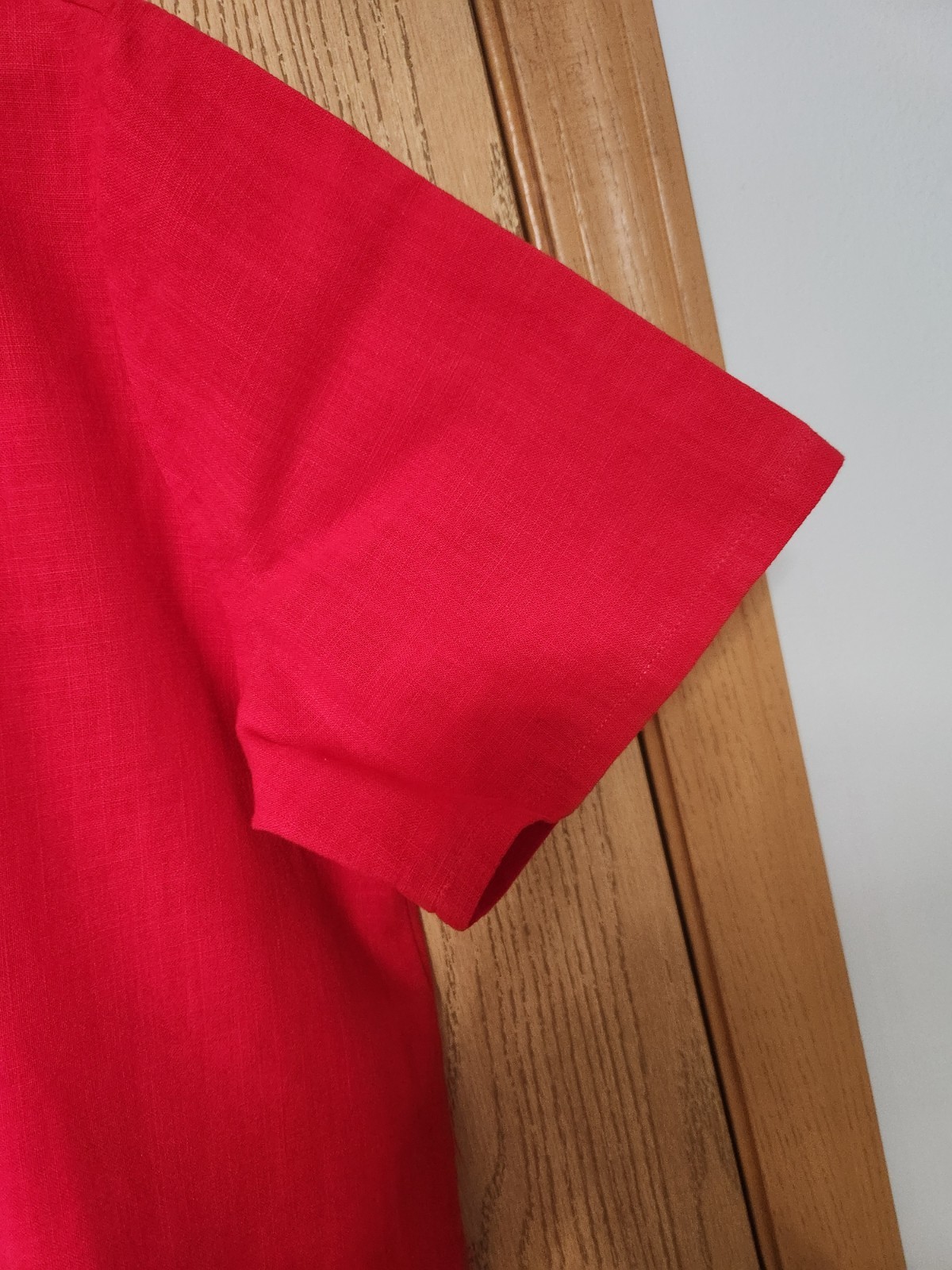 Red Solid Woven Round Neck Button Front Short Sleeve Blouse Women XL Regular