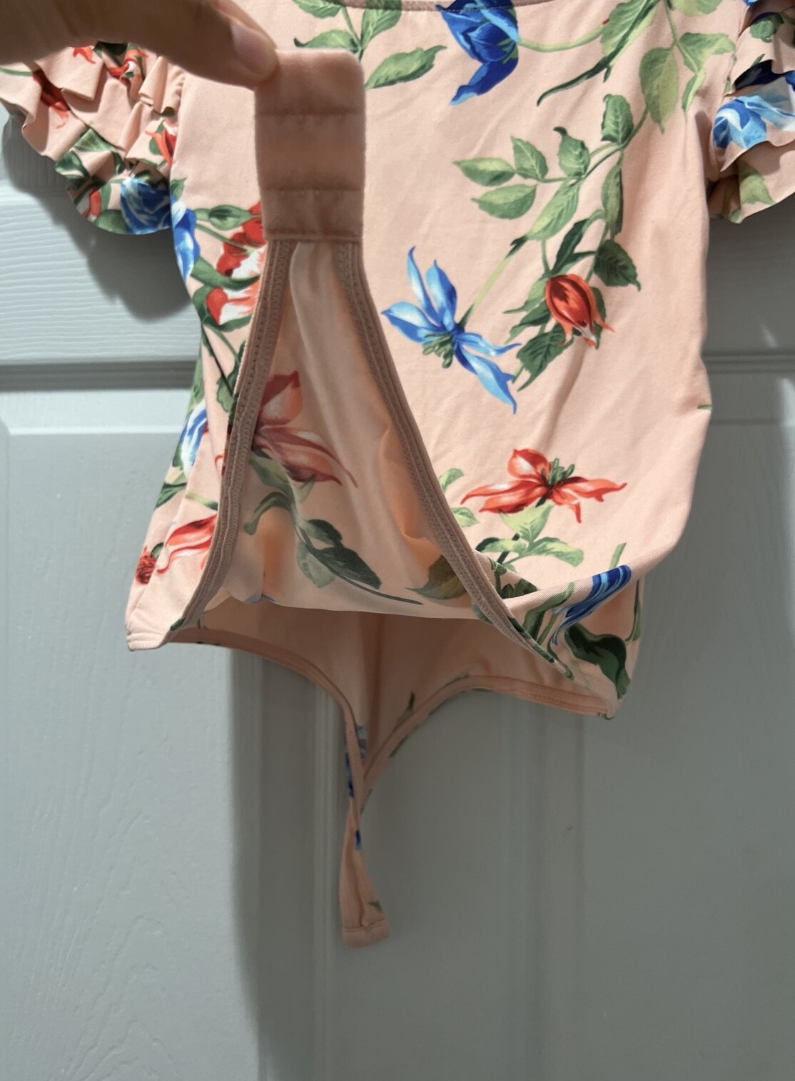 Ragged Womens Bodysuit top Size S Stretch Colombian Brand Baby Pink Floral