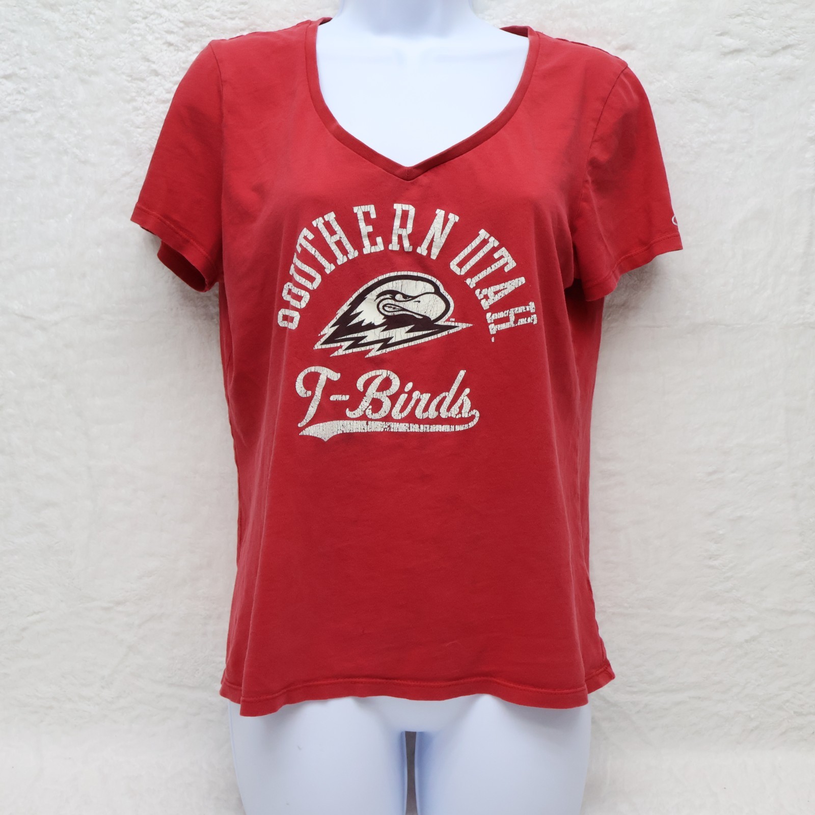 Southern Utah T-Birds Women’s Red Graphic T-Shirt Distressed Logo (See Photo for