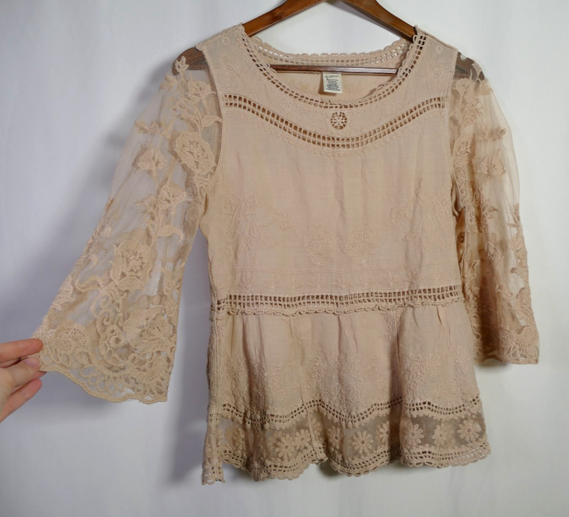 Womens Boho Crochet Flare Sleeve Fairy Top Size S Floral Cottagecore Ethereal