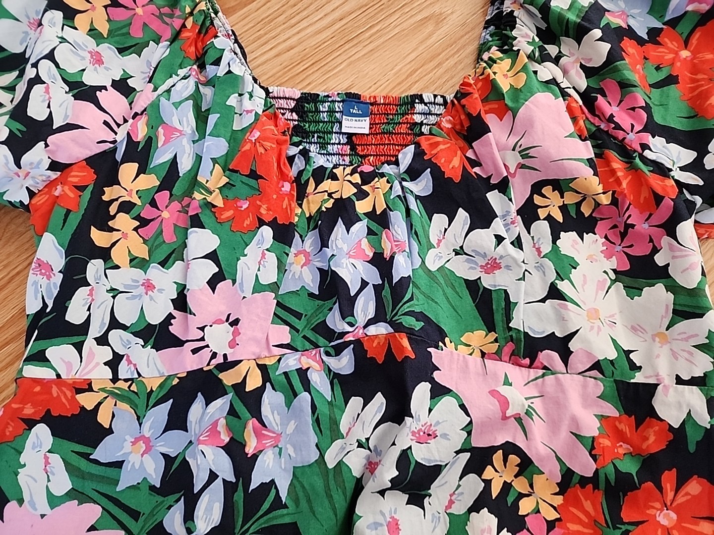 Old Navy Womens L Tall Floral Smocked Babydoll Puff Sleeve Top Cottage Feminine