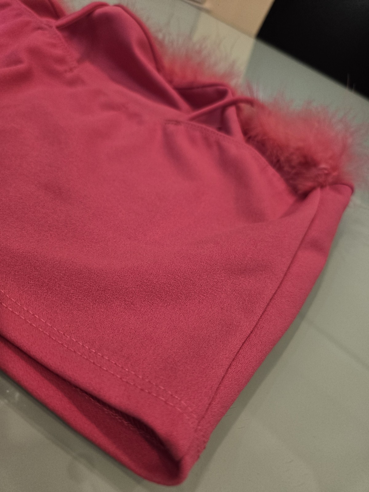 Love J Hot Pink Spaghetti Strap Faux Fur Trim Tank Top Juniors Size XL RN#109195