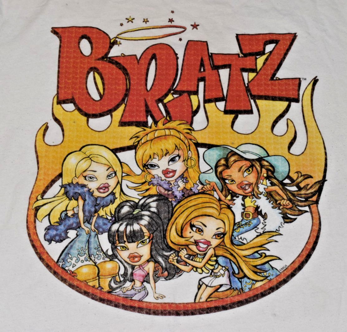 Vintage Womens Dirty White Bratz T-Shirt Size L Y2K MFG Freeze Large Graphic