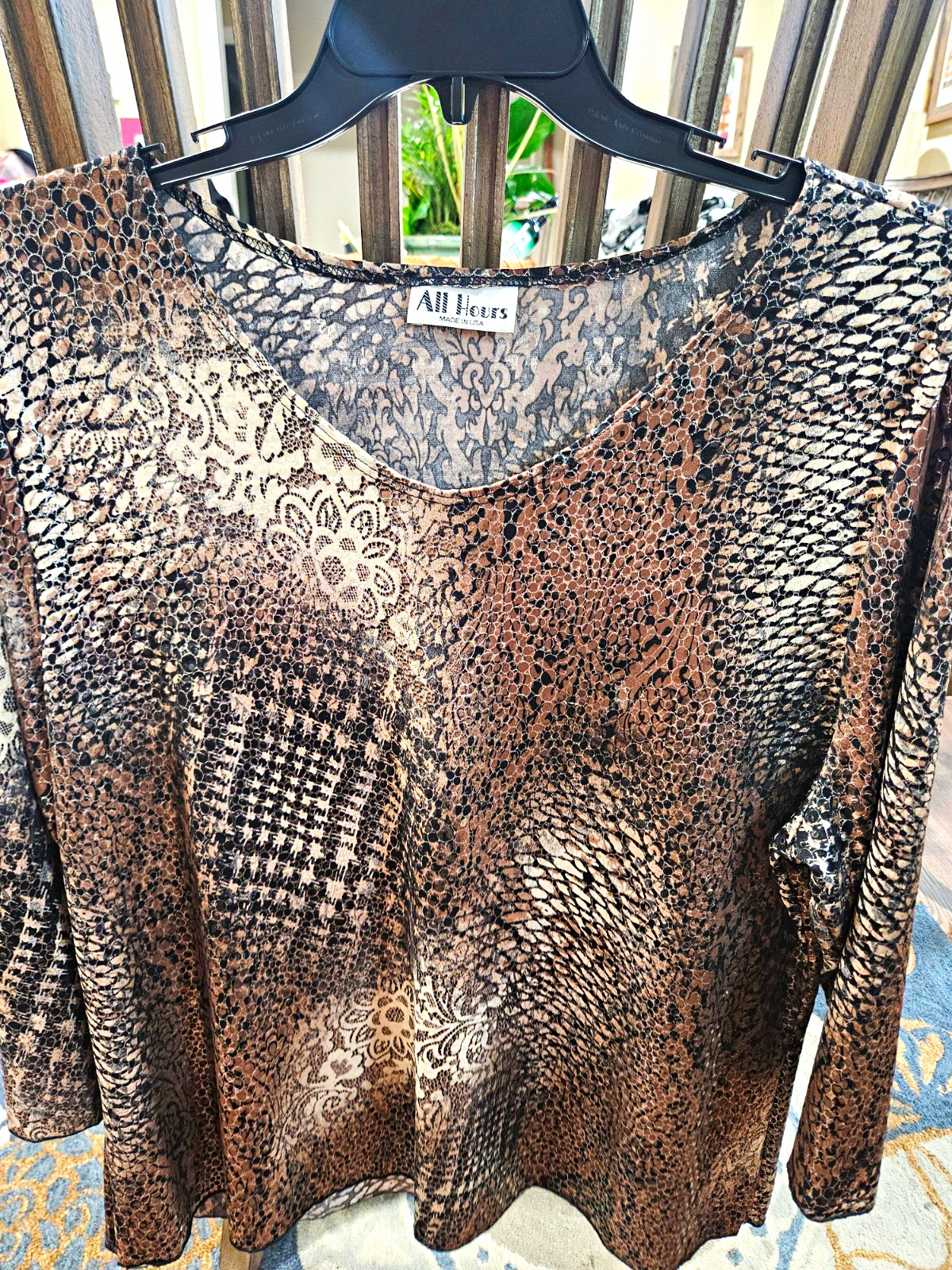All Hours Brown/Black/Beige Animal Print V-Neck 3/4 Sleeve Blouse Women 22