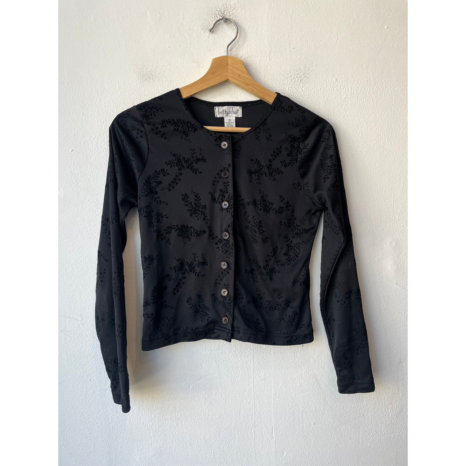 90’s Black Embroidered Blouse Vintage Shirt Betty Blue Small Womens Floral