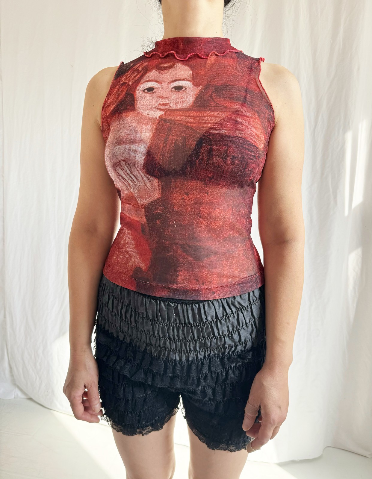 cop copine red oil painting print gothic turtleneck red tank top vintage