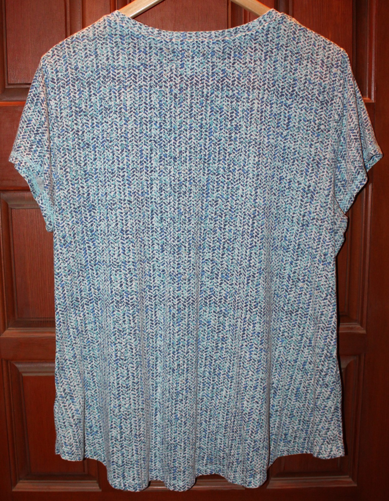 Size XL Liz Claiborne Women’s Blue White Blouse Short Sleeve Pocket Lightweight