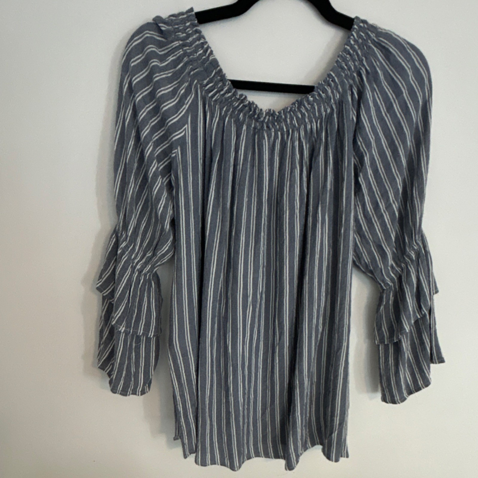 Lola P. Striped Embroidered Ruffle Sleeve Tunic Blouse Blue White M Rayon Boho
