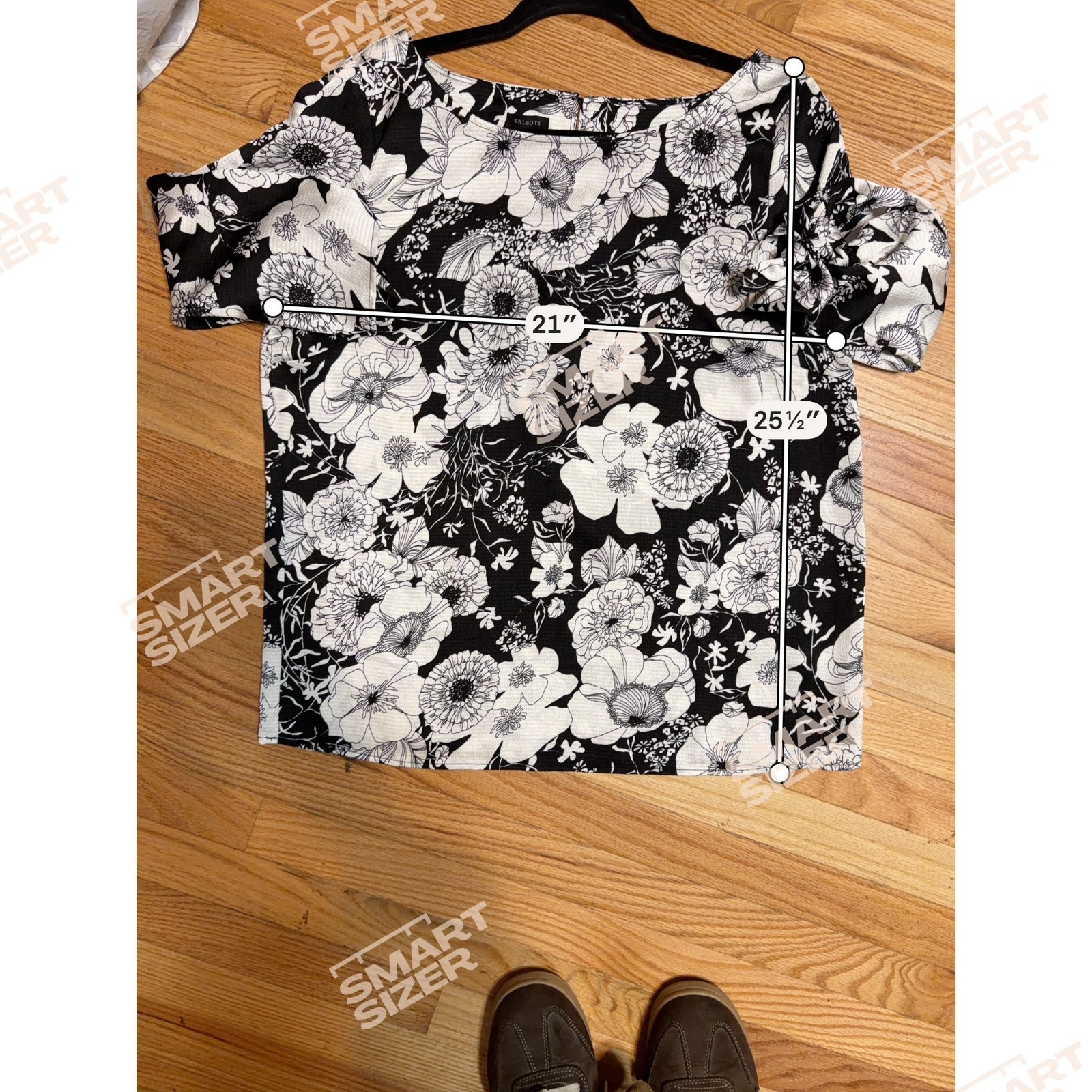 Talbots Cottagecore Timeless Floral Top Womens Size Medium Classic Office Chic