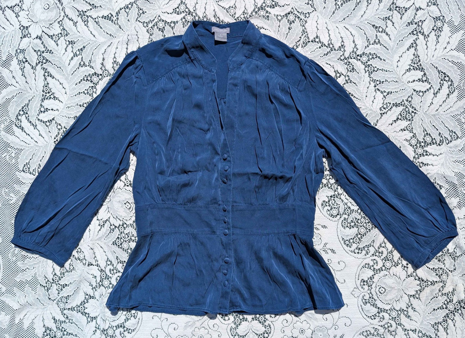 Ann Taylor Vintage Retro Victorian 50s Rockabilly Blue Silk Button Up Blouse Top