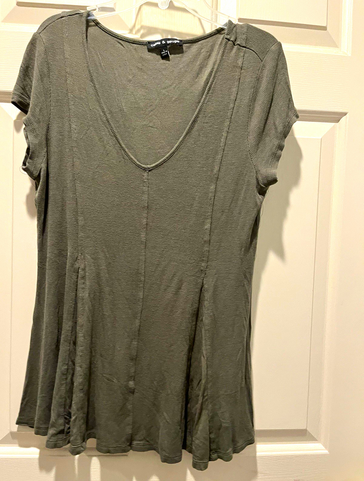Cable & Gauge Women’s L Gray Ribbed Knit V-Neck Cap Sleeve Pullover Top