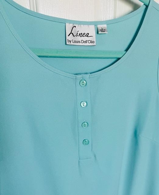 Linea by Louis Dell’Olio Henley Sleeveless Top Aqua Size L Beautiful New