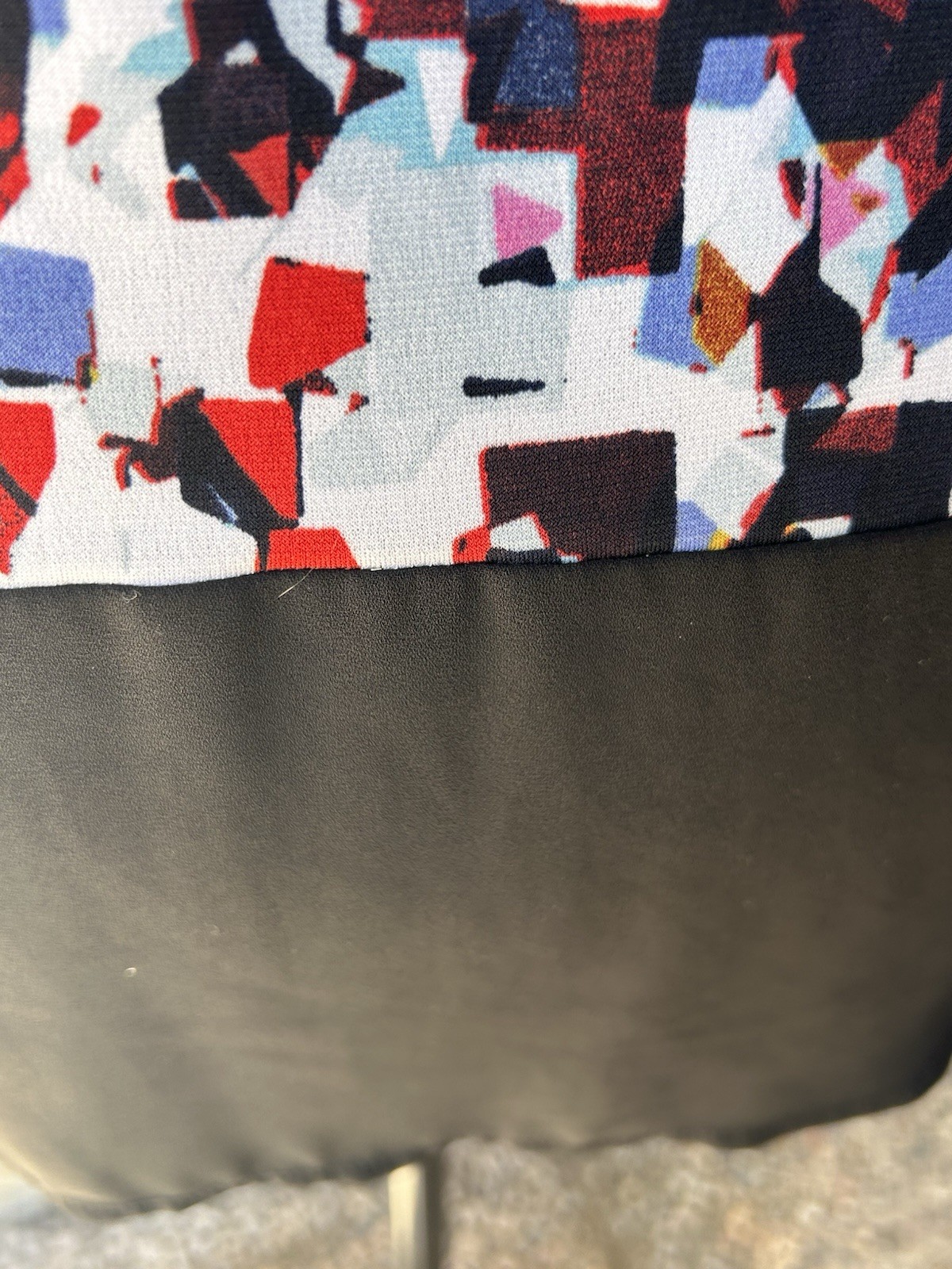 BALI Corp Top Size Medium Multicolor Geometric Print Chiffon Hem Stretch EC