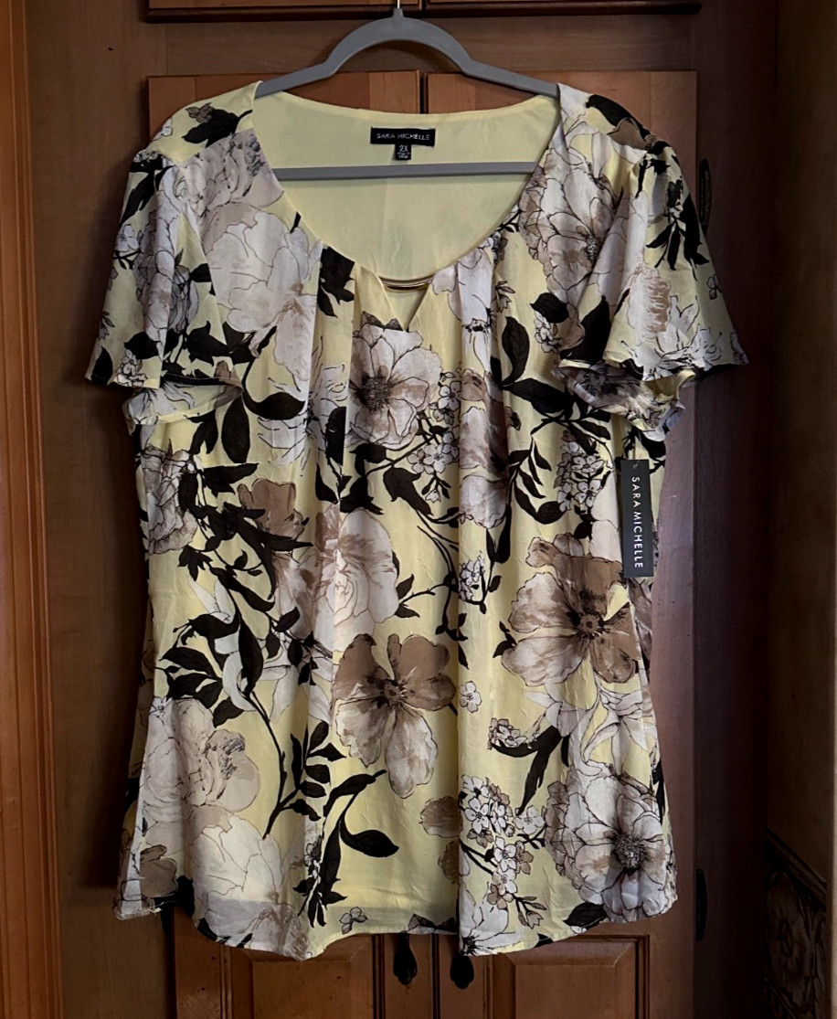 NWT Plus Size Sara Michelle Floral Top 2X