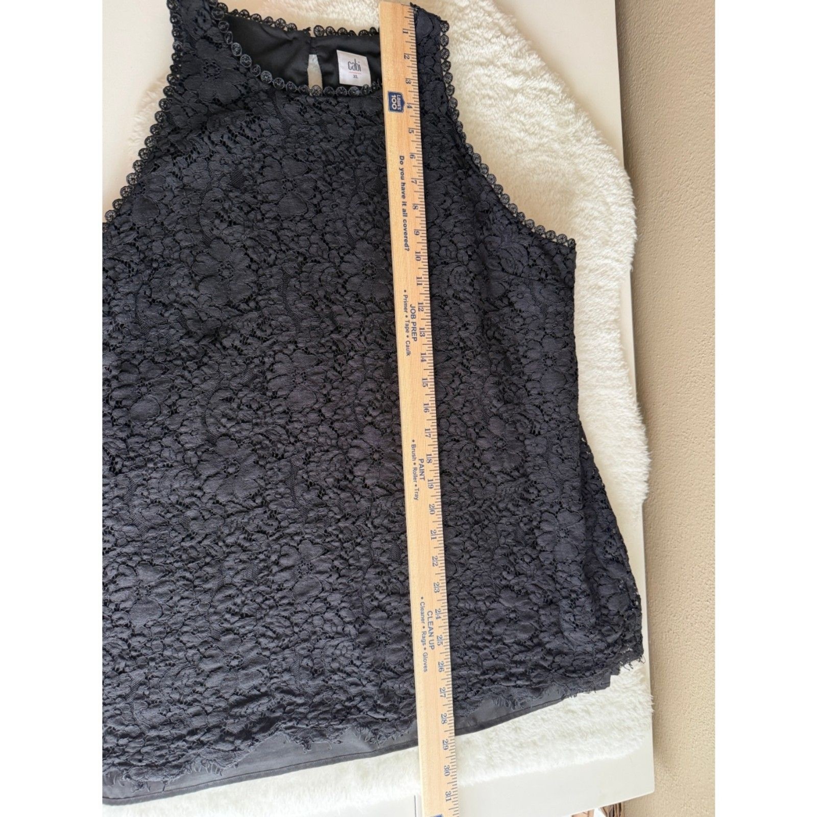 Cabi Black Lace Sleeveless Tank Top Display Top Style 3605 Eyelash Trim XL