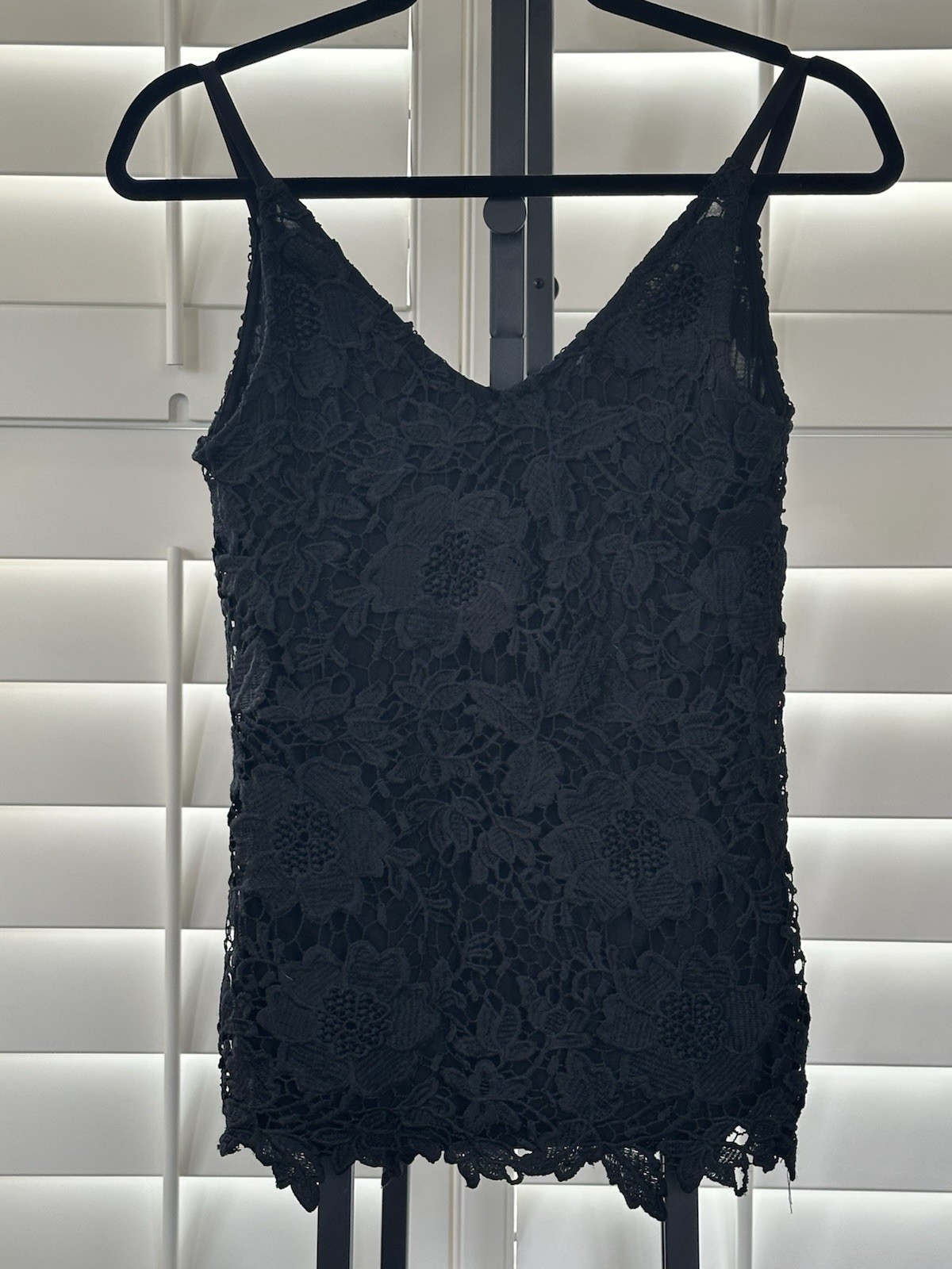 WHBM Lace Lined Black Camisole, Adjustable Straps, Size XXS