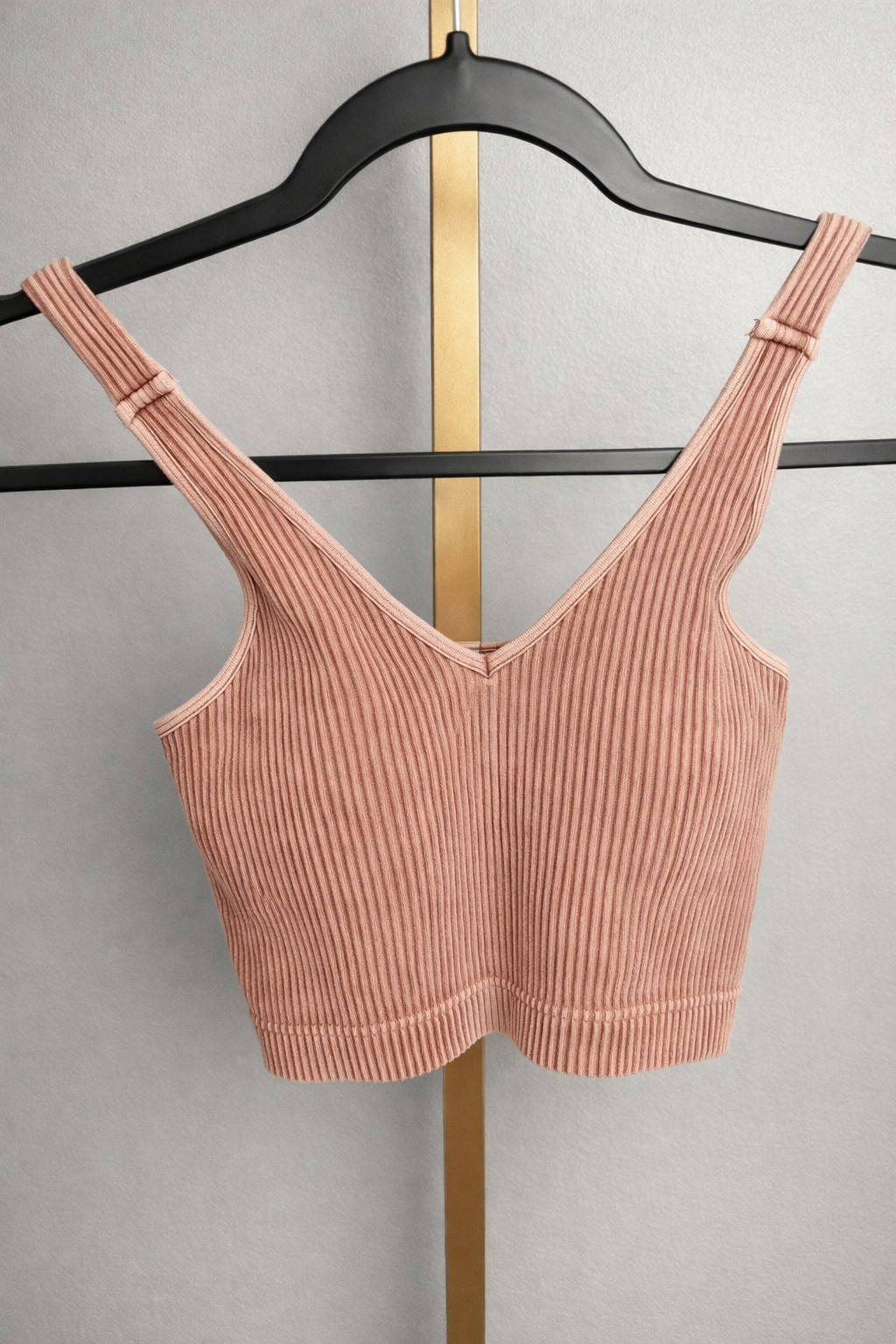 Zenana Women’s Ribbed Brami Top L/XL Dusty Rose – Built‑In removable Pads