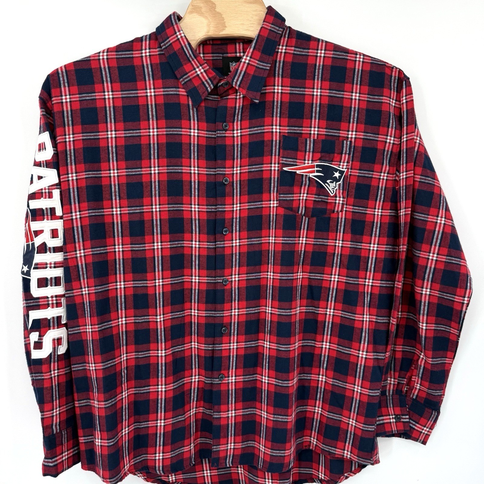 NFL Team Apparel Flannel Shirt Women 2XL Patriots Plaid Button Up Long Sleeve