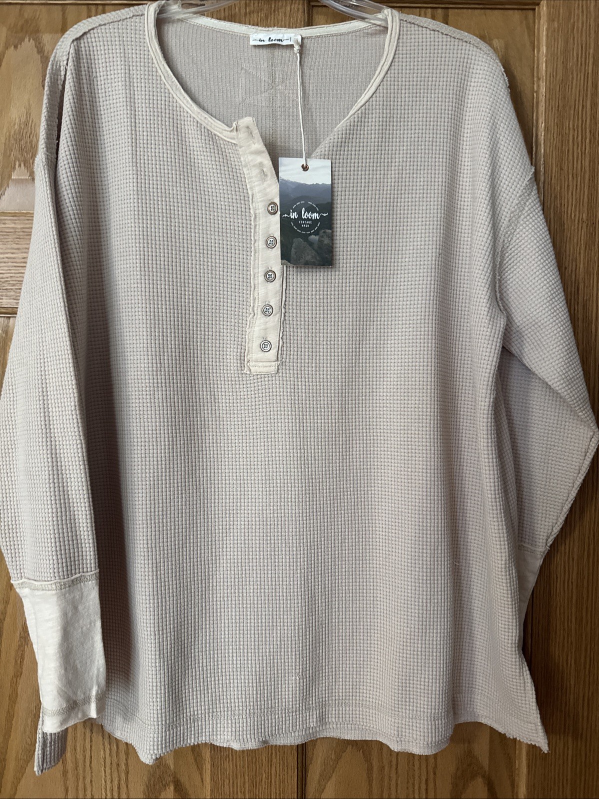In Loom Womens Boho Thermal Shirt Top Small Beige Long Sleeve Oversized NEW