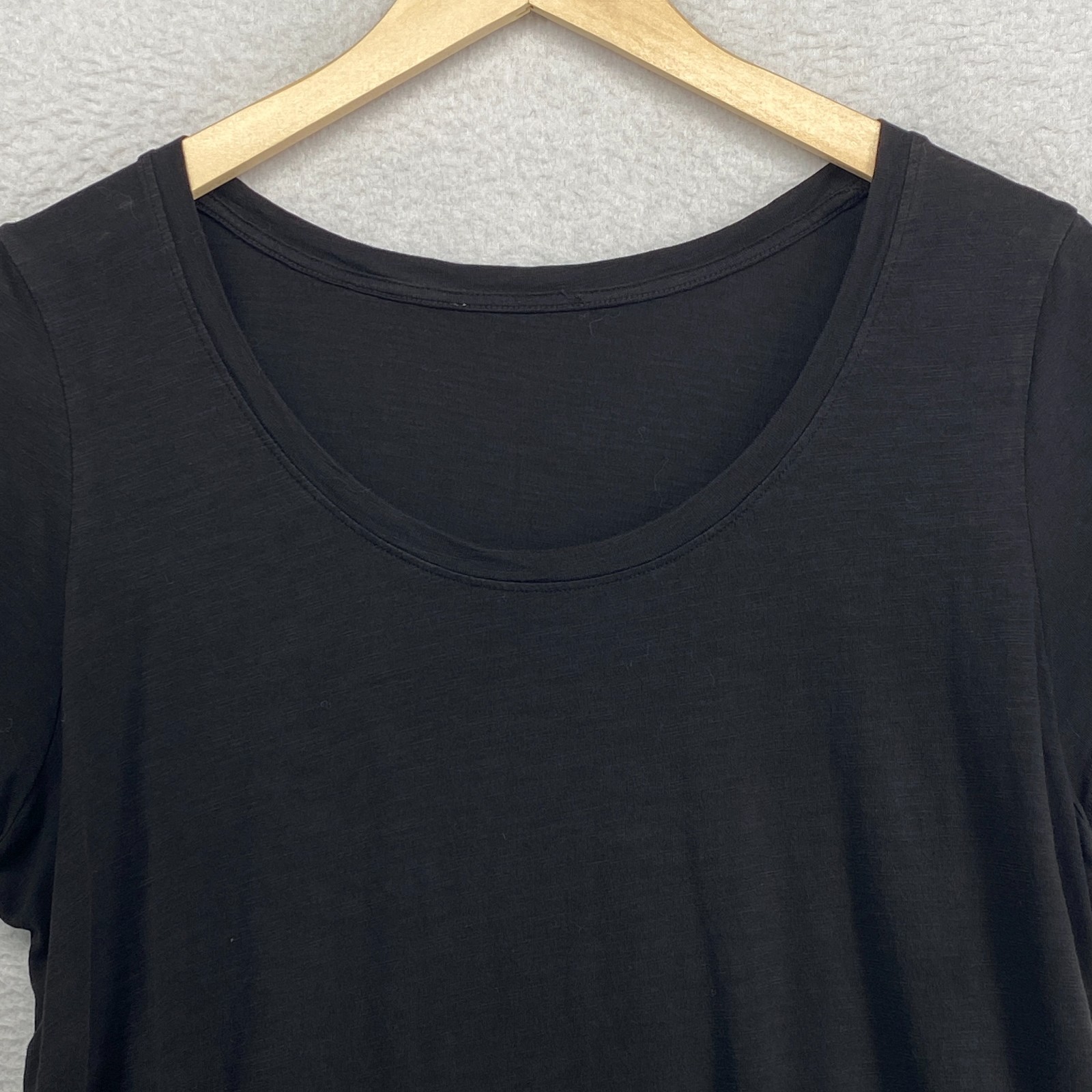 EILEEN FISHER Top L Organic Cotton Slub Jersey Scoop Neck Cap Sleeve Black
