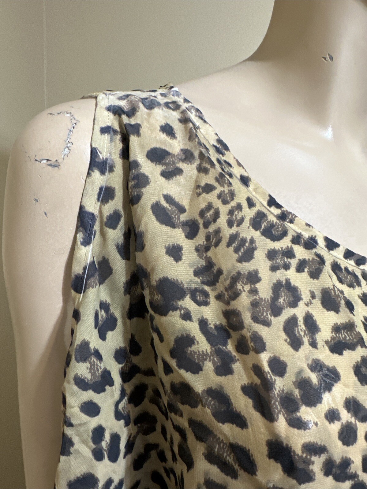 Women’s Beige Leopard Polyester Casual Summer Elastic Waist Size S Blouse Top
