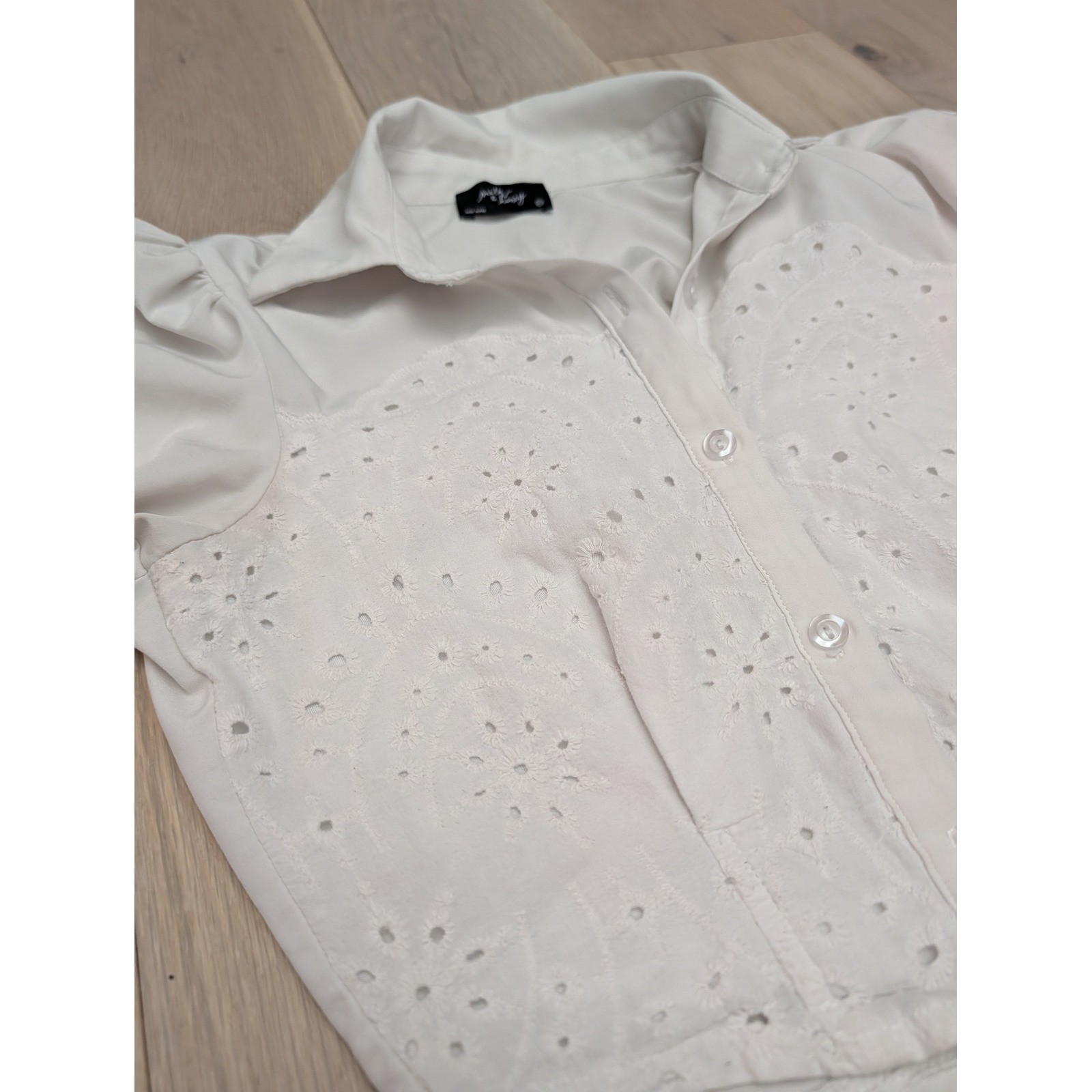 White Eyelet Puff Sleeve Cropped Blouse XS | Cottagecore Coastal Chic