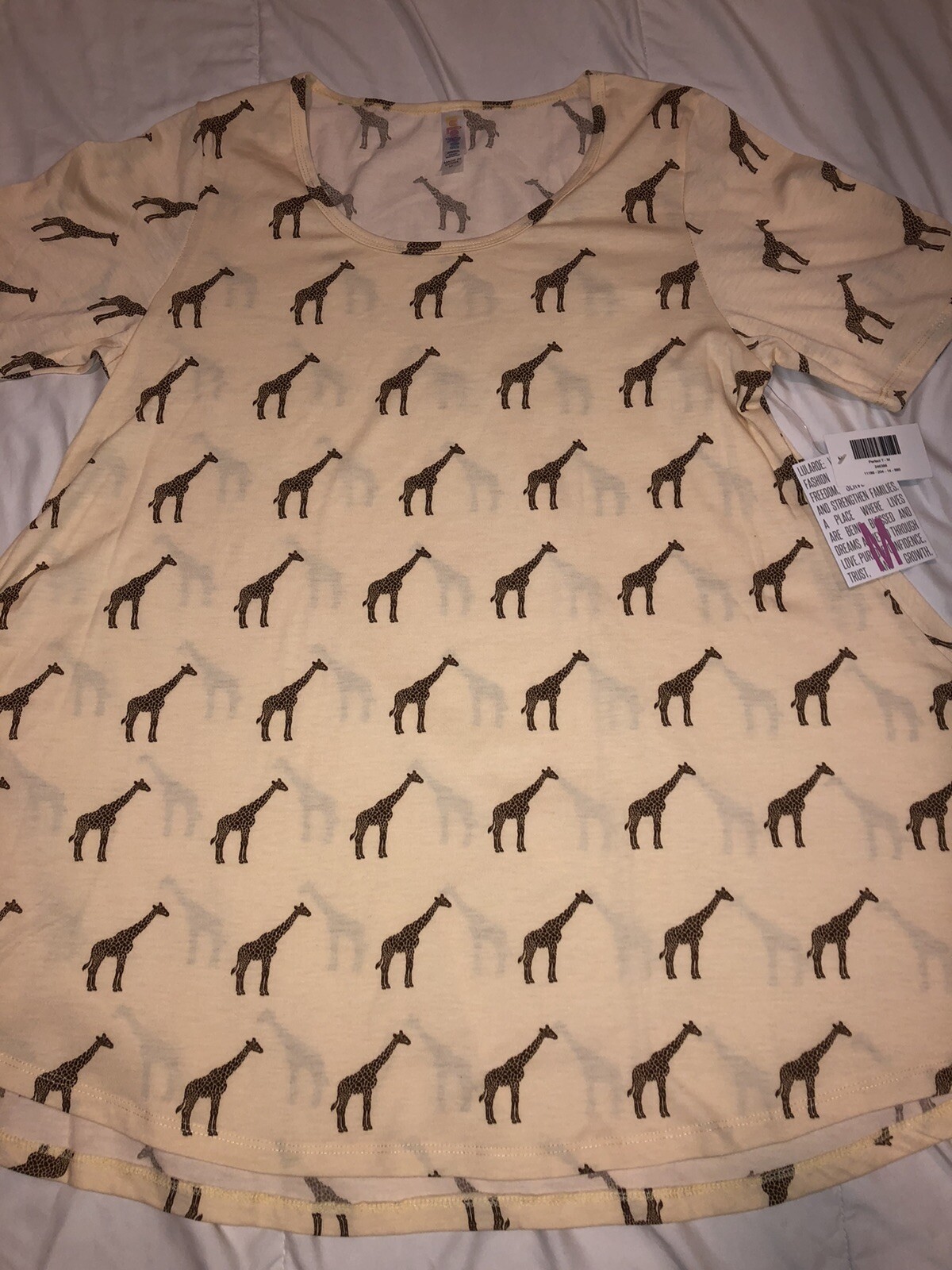 Women’s Lularoe Perfect T Shirt Beige Brown Giraffe Unicorn Tunic M 12-18 Animal