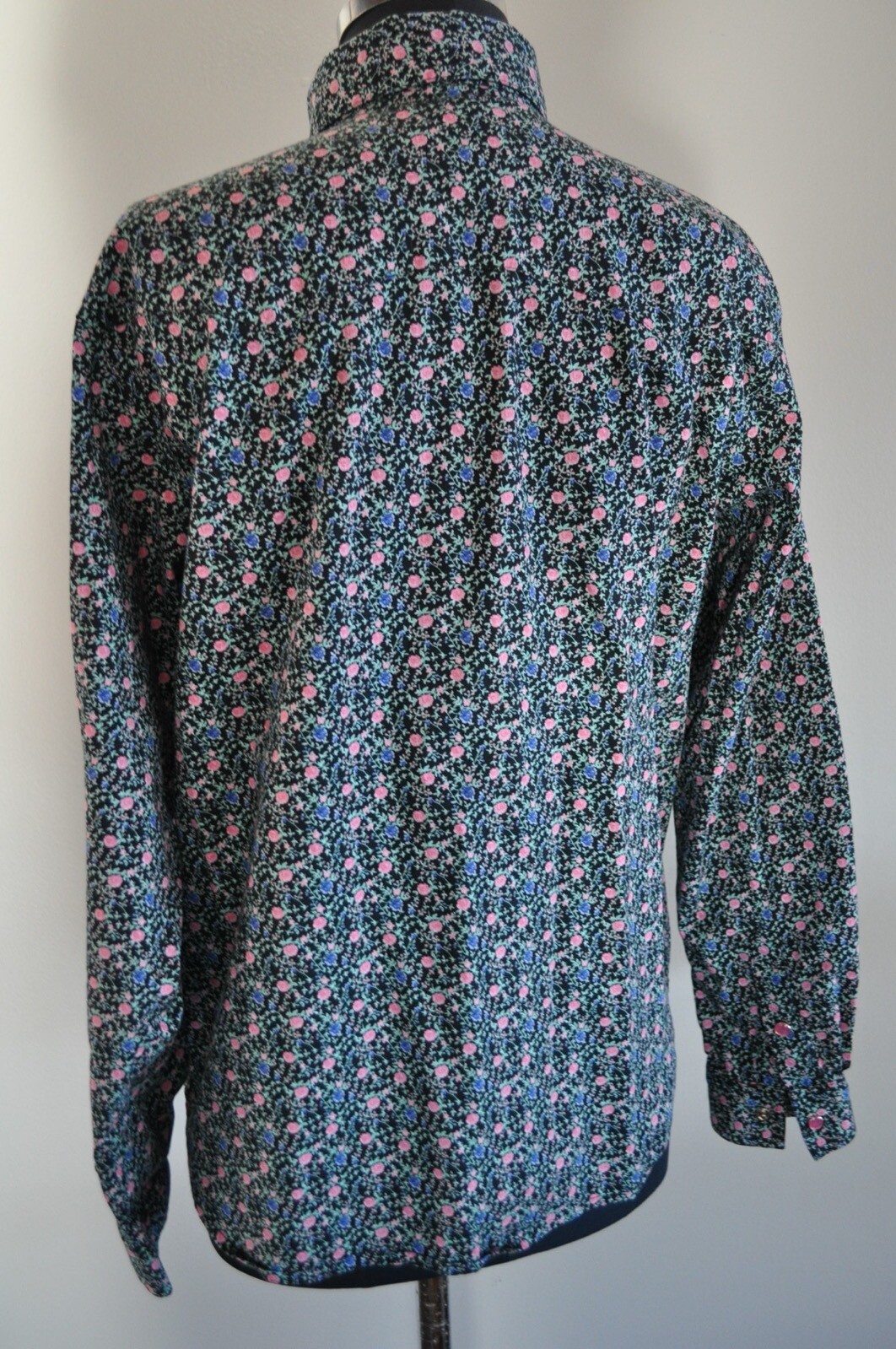 Cruel Girl Women’s size XL Long Sleeve Floral Western Snap Shirt