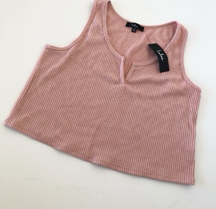 Lulus Womens Size M Pink Ribbed Knit Cropped Notch Front Sleeveless Tank Top