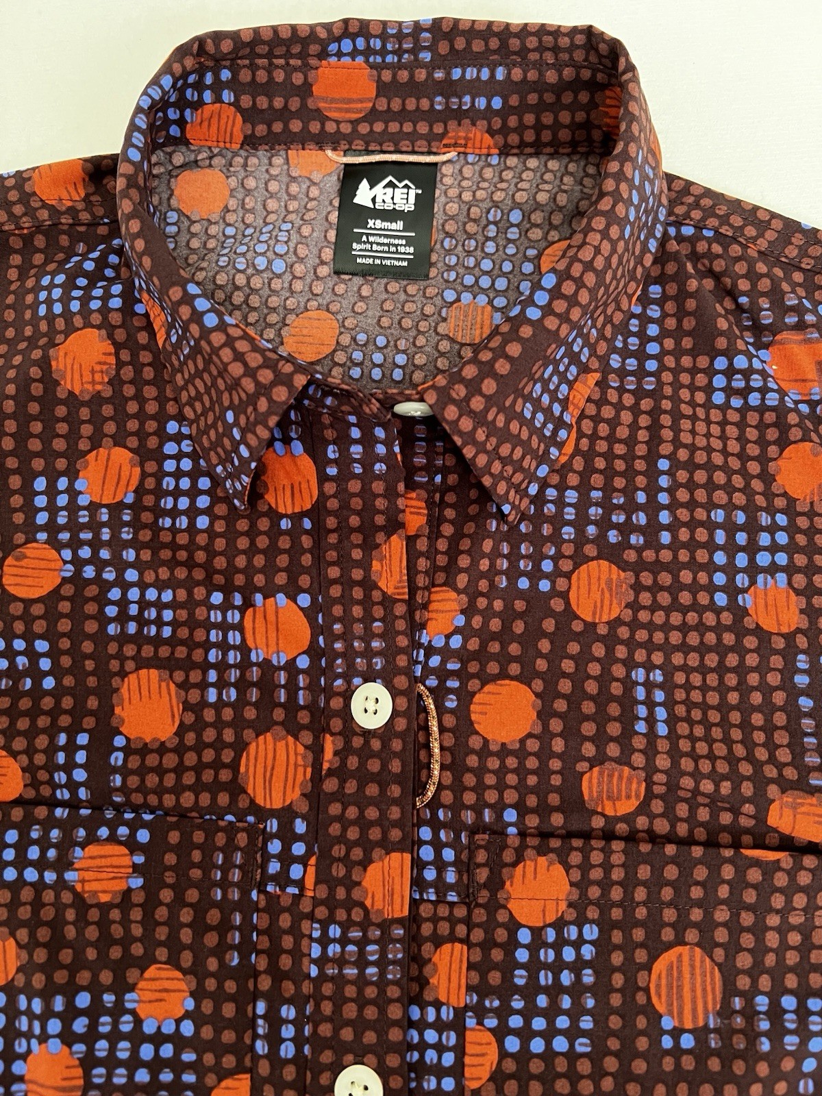 REI Co-op Trailmade Button Up Nylon Shirt Brown Short Sleeve Womens SX Side Slit