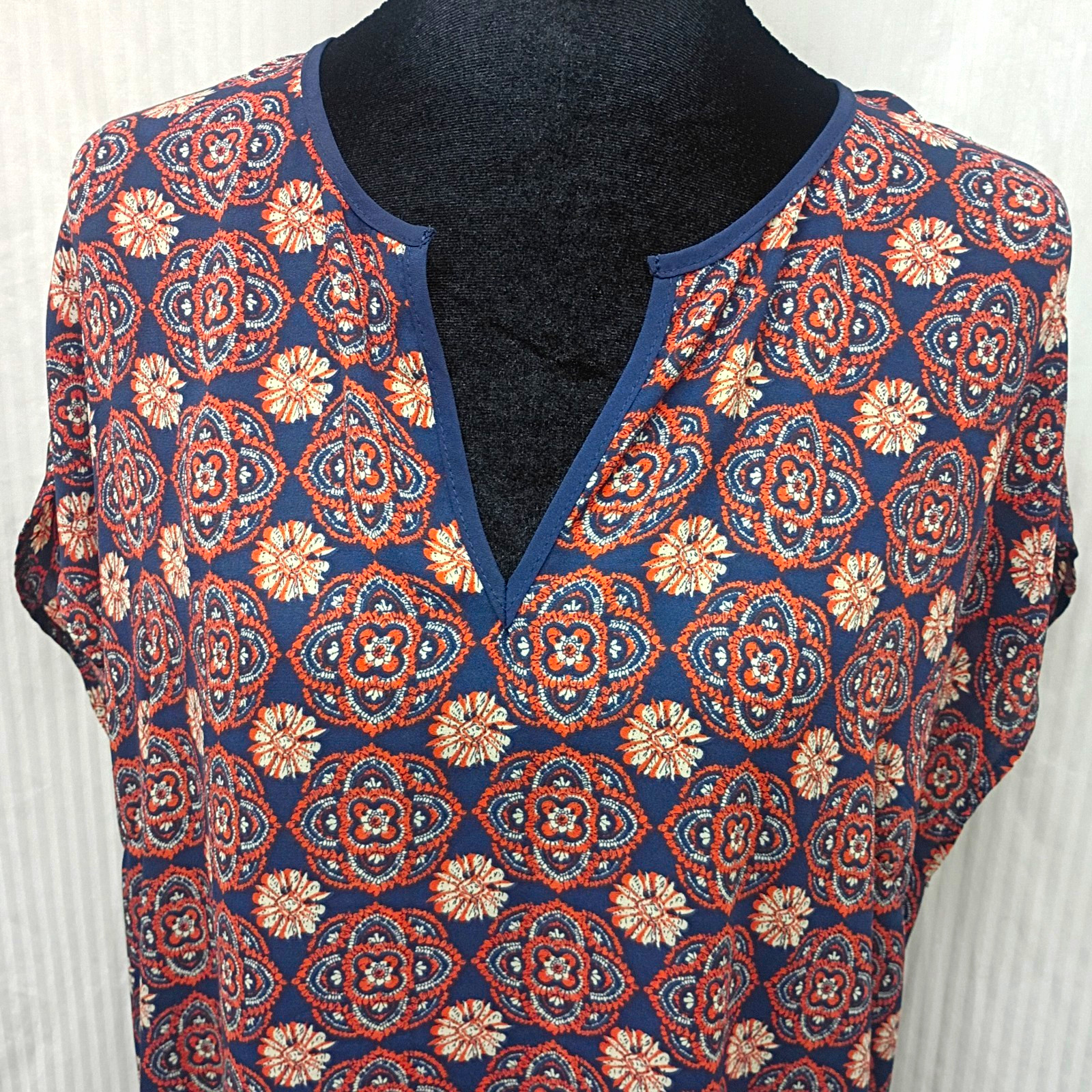 Daniel Rainn Womens M Blue/Orange/White Geometric V-Neck Tunic Blouse Woven