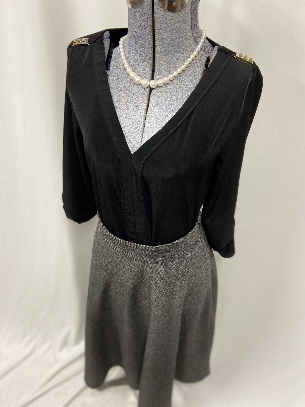 ZARA Top Size M Medium V Neck Black Roll Tab Sleeve Easy Care Sold Separately