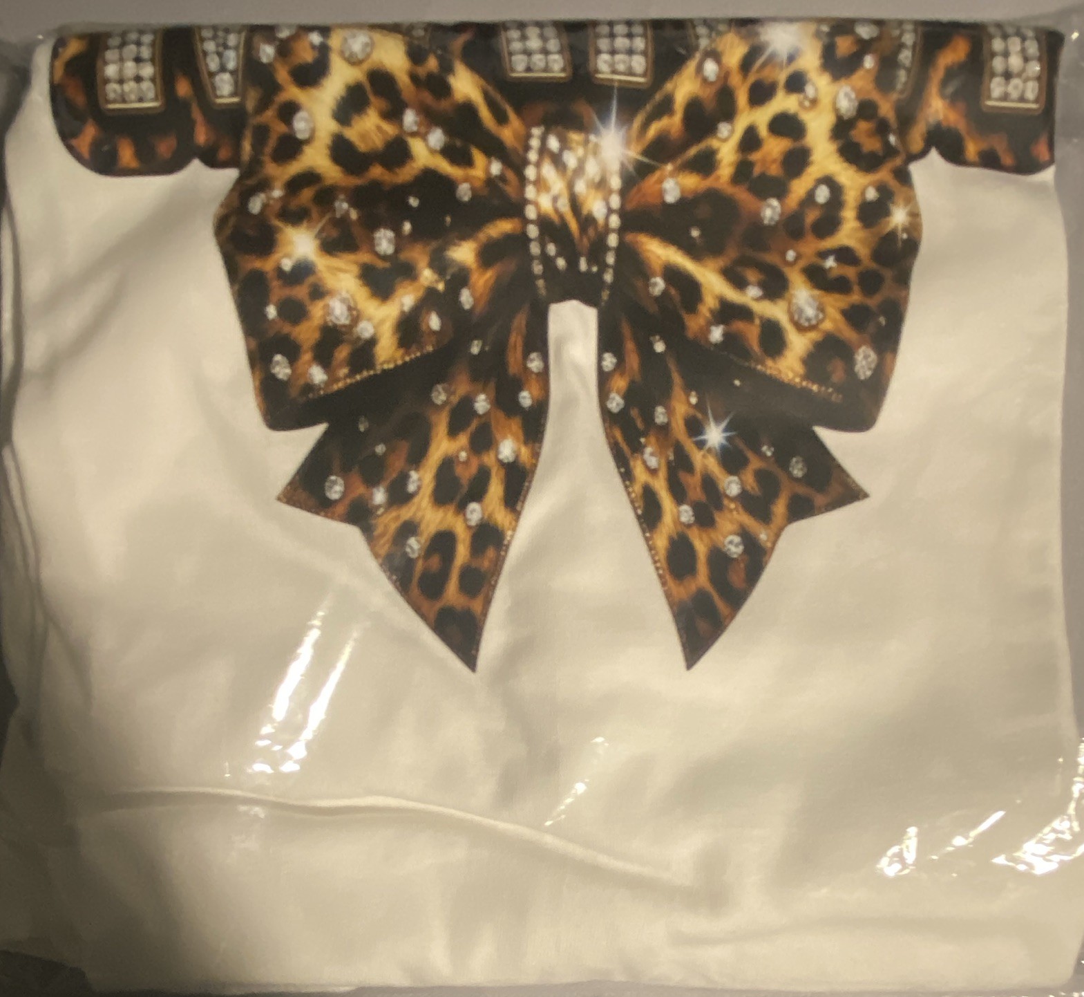 Gildan White Mama Leopard Bow Rhinestone Crew Neck T-Shirt L