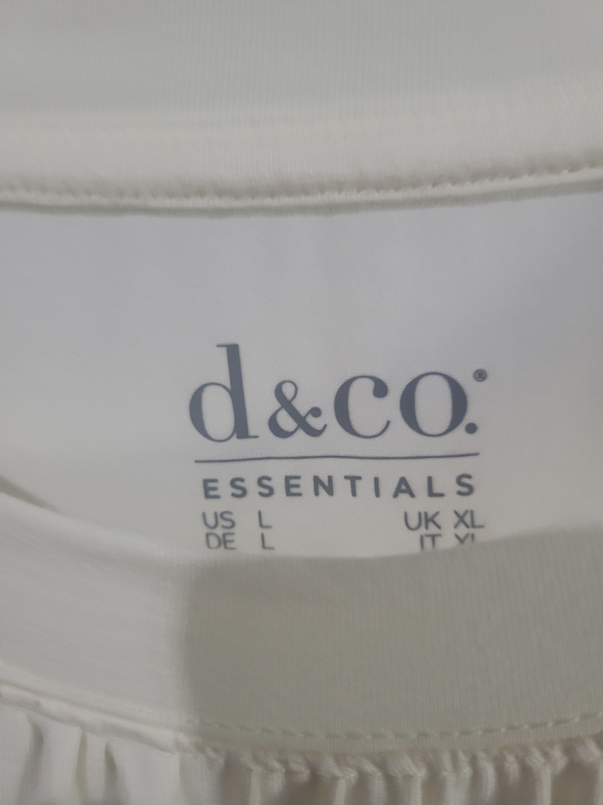 Denim & Co Size Large Cream So Soft Jersey Ruched Neck Top A701428 NWOT