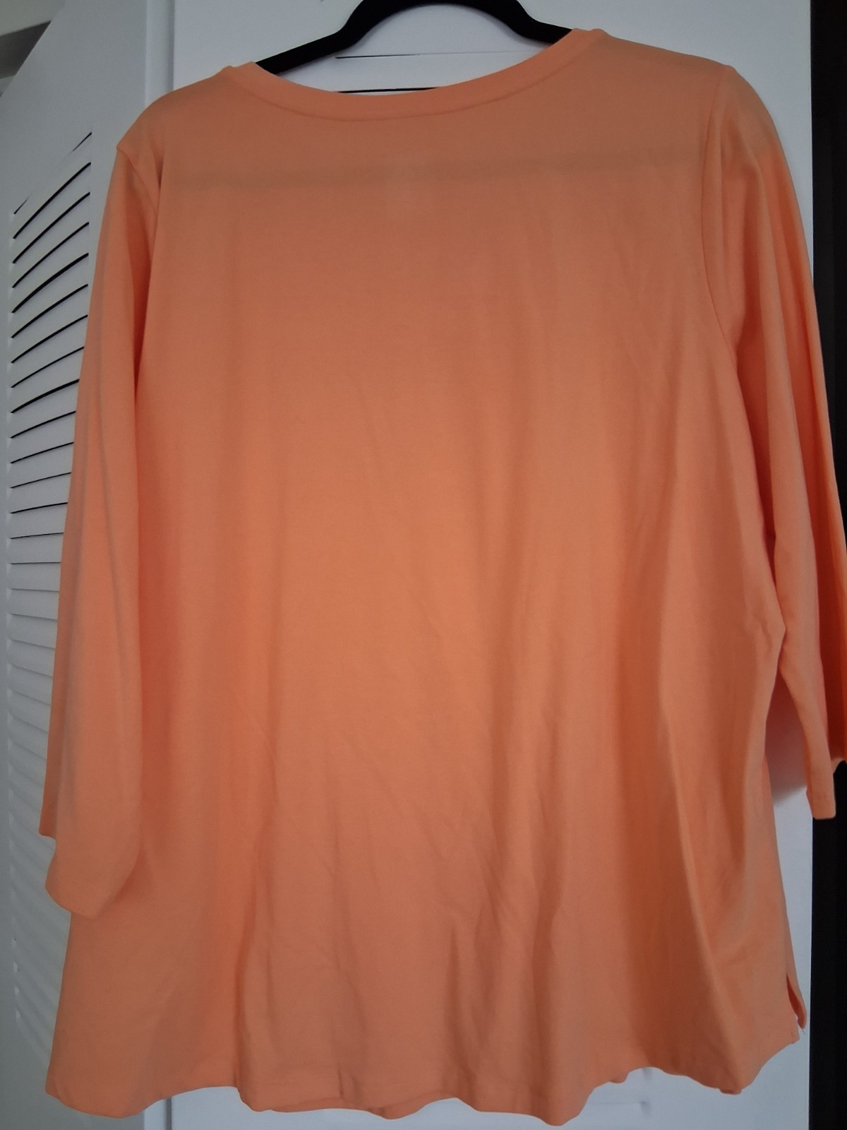 Belle – Kim Gravel Top – Size XL – Excellent Condition