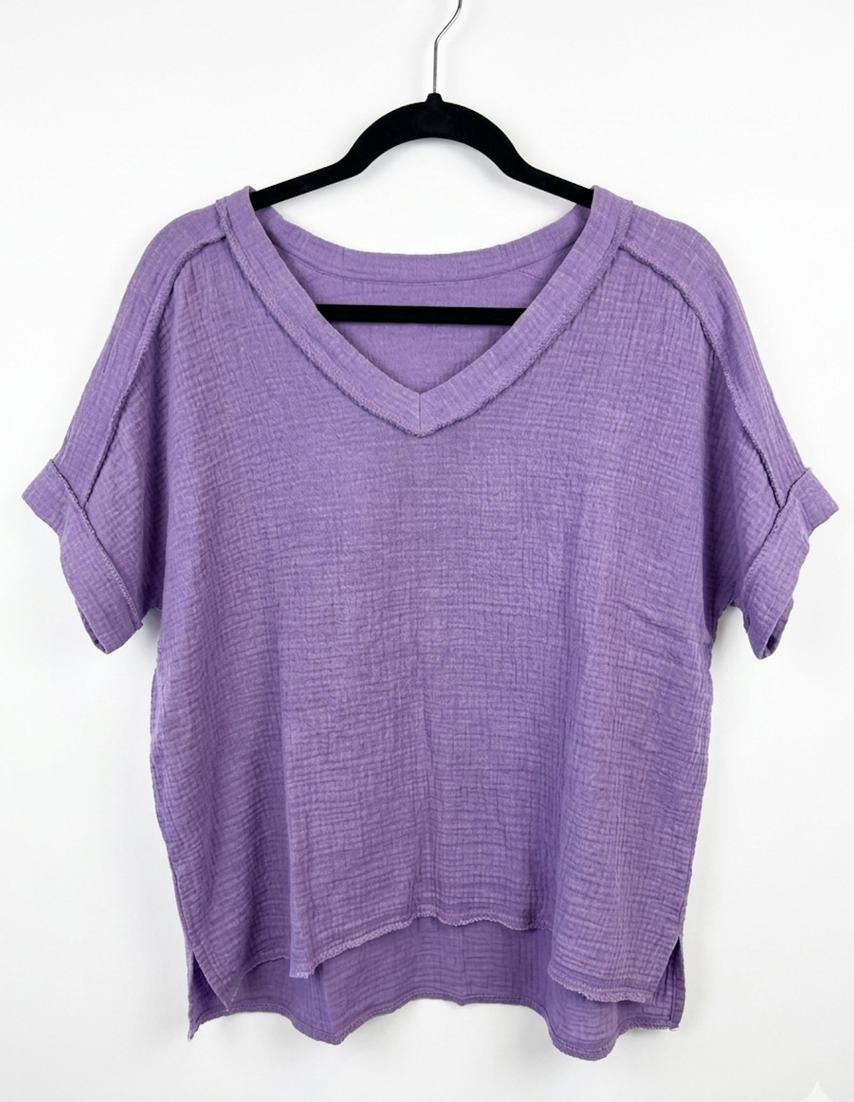 Women’s Purple V-Neck Short Sleeve Top Raw Edge Hem Relaxed Fit Lightweight