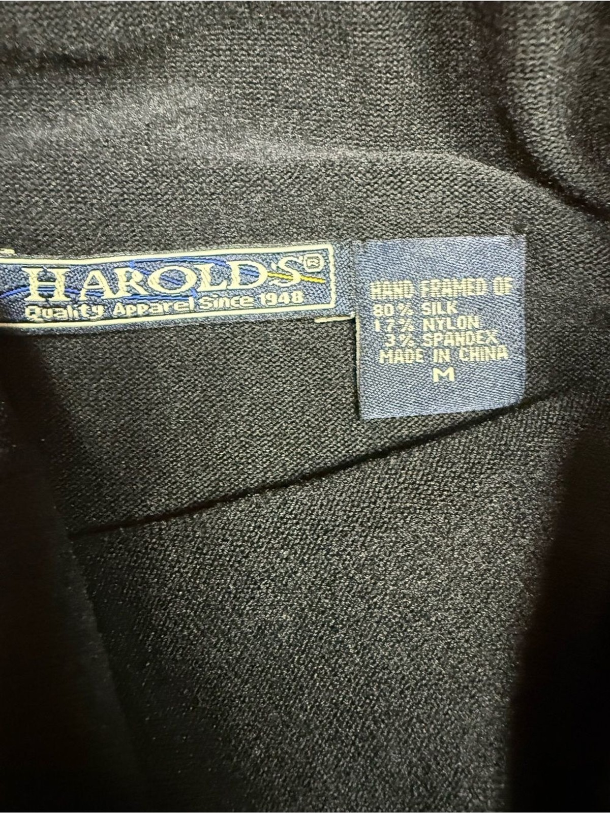 Harold’s Silk Blend Top Size Medium
