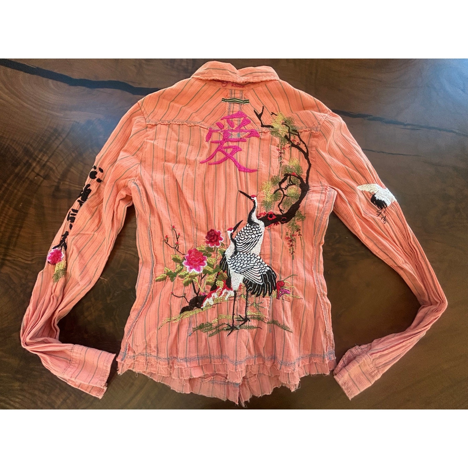 3J Workshop Johnny Was Embroidered Crane “Love” Button Down Shirt Small
