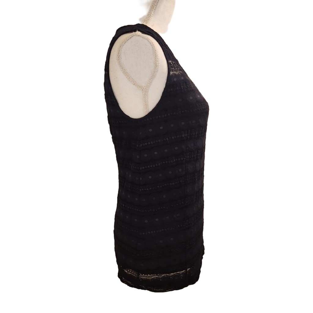 Ann Taylor Navy Blue Lined Lace Sleeveless Shell Top SZ: M versatile Layering