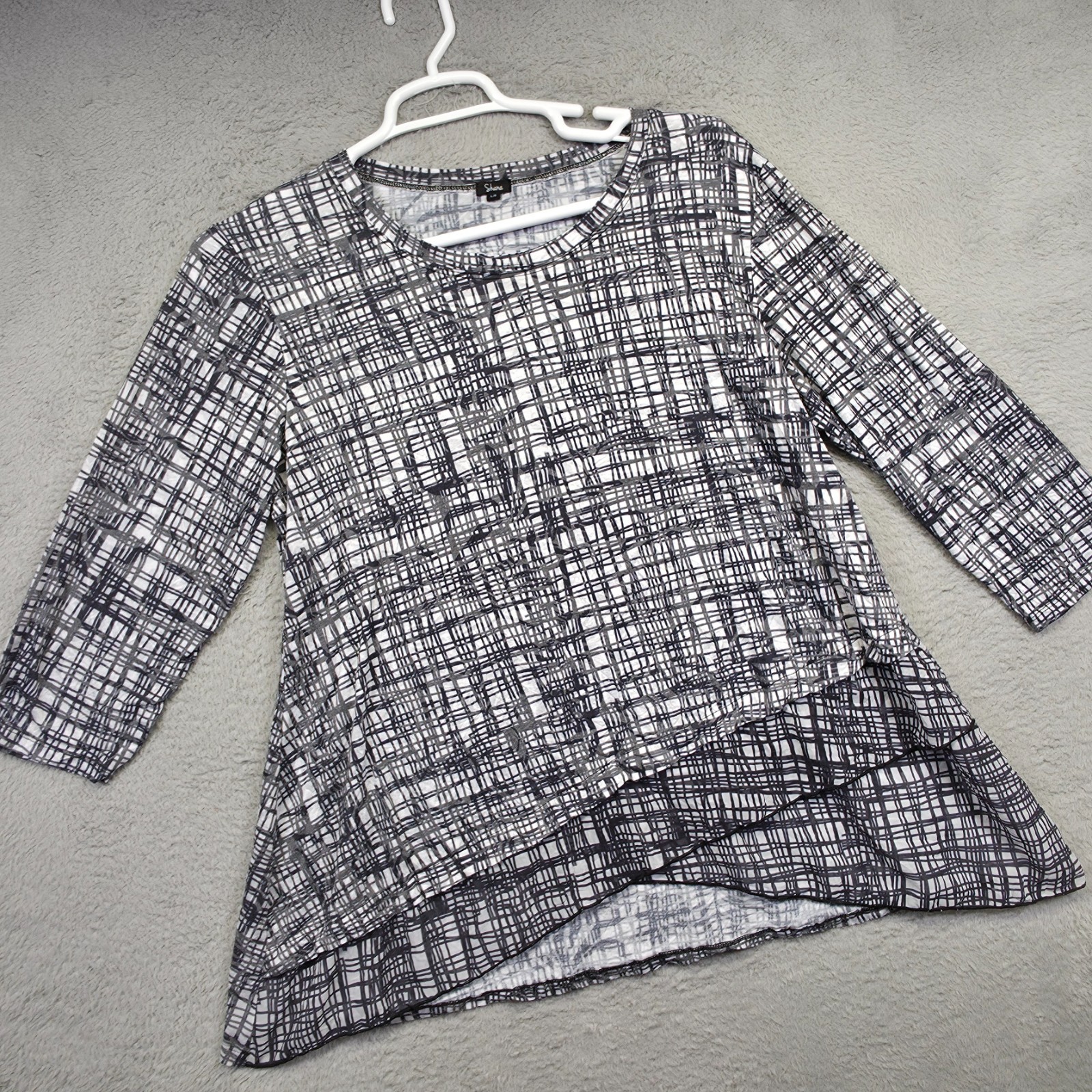 Shana Top Womens L Black White Abstract Crinkle Wearable Art Flowy Tunic Hi Low