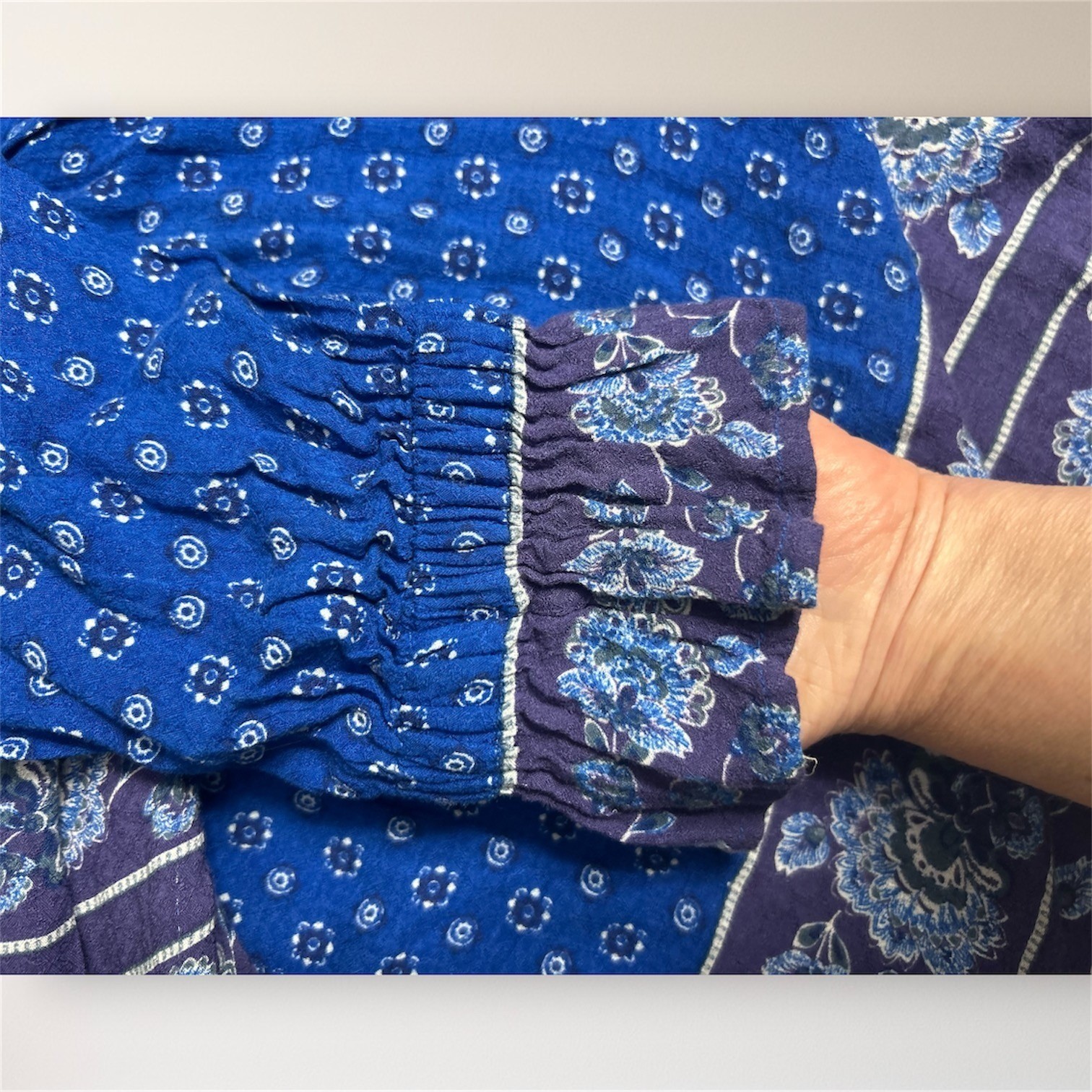 Free People Changing Time True Blue Floral Long Sleeve Tunic Top M Boho Peasant