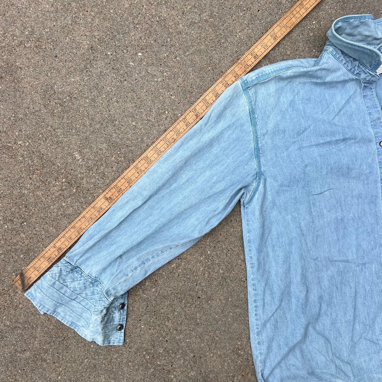 Y2K Out of the Blue J Jill Denim Chambray Shirt LARGE 100% Cotton Boho Western