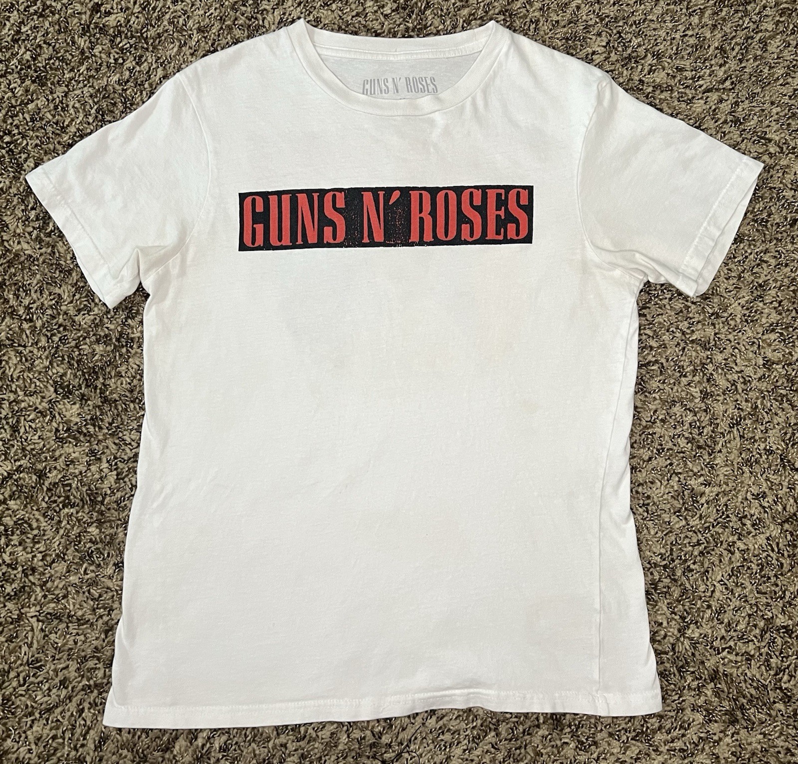 Guns N Roses 2 Sided Use Your Illusion T-Shirt Rock Band Music Logo MD 18” X 24”