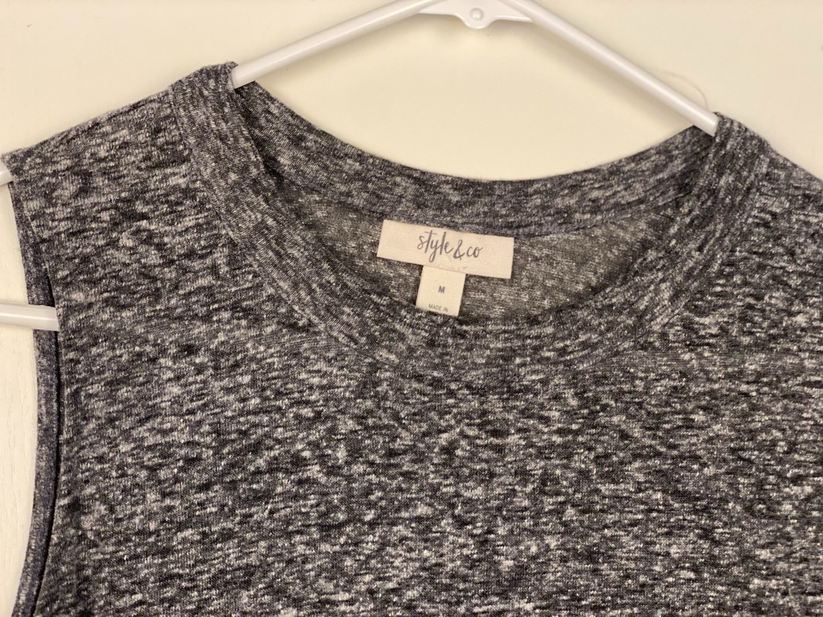Women’s Style & Co Sleeveless Gray Heather Top Medium Knot Tie Front