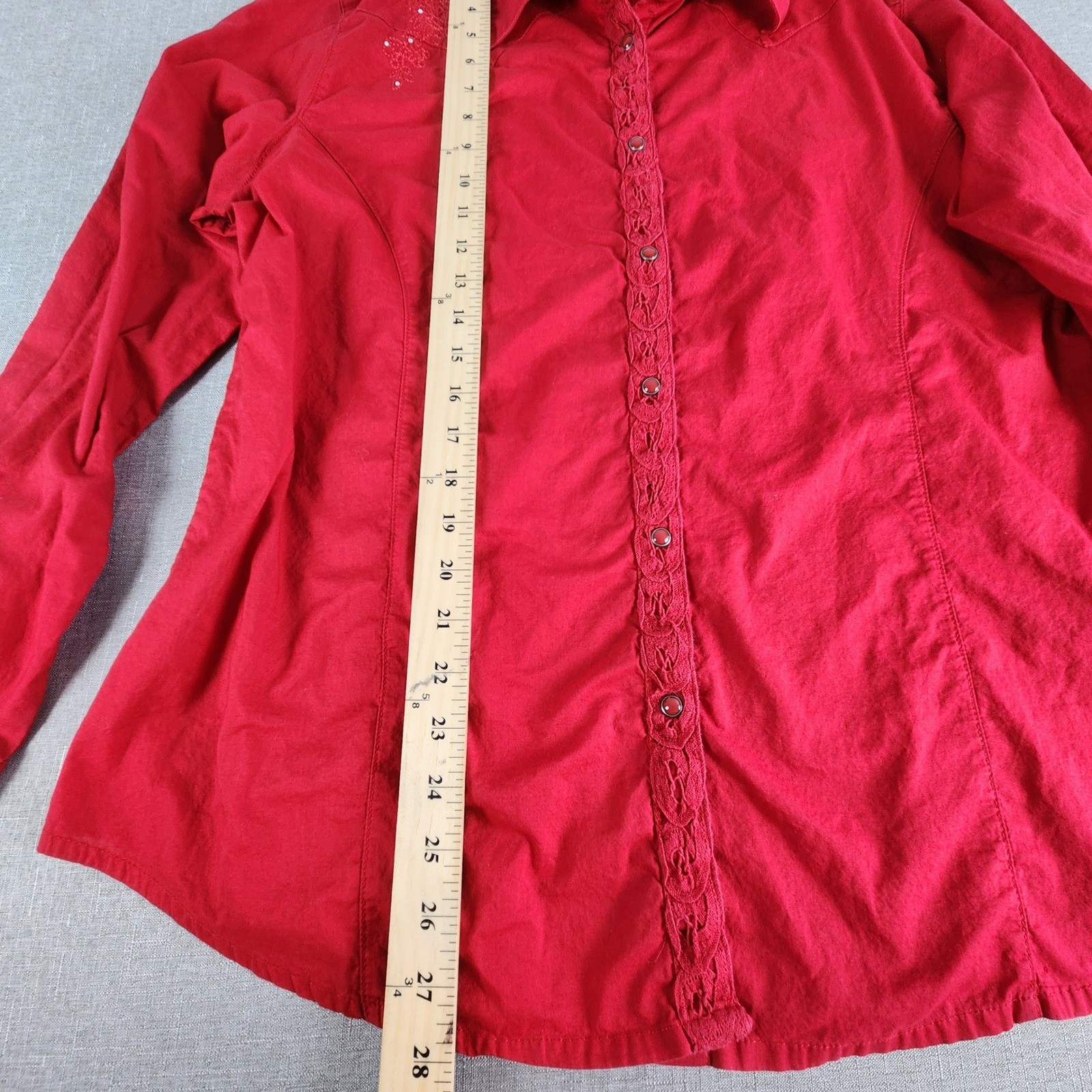 Wrangler Womens Large Red Western Button Shirt Rhinestone Embroidered Lace Cuff
