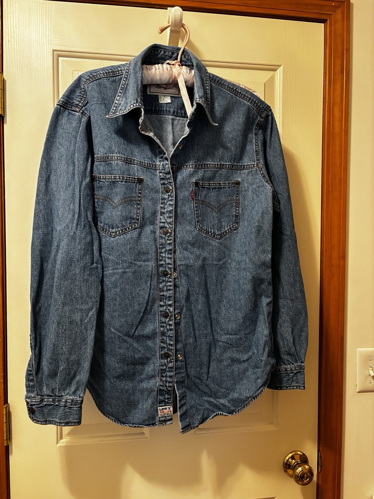 Levi’s Women’s Vintage Denim Snap Front Shirt Shacket Medium Made in Hong Kong