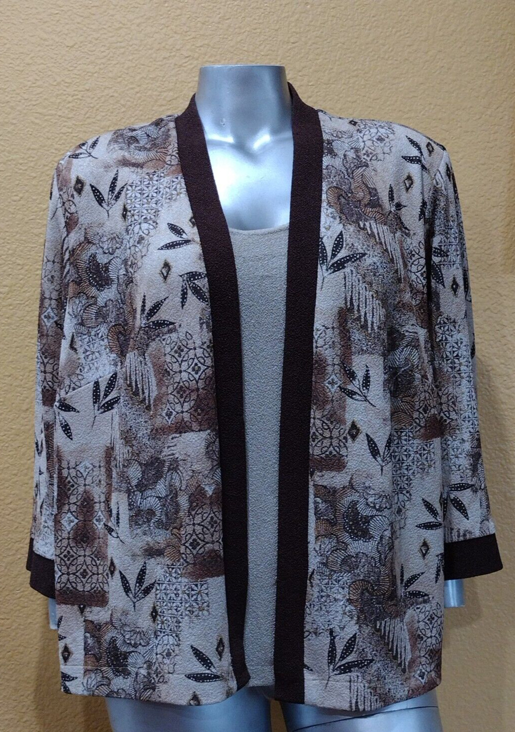 Woman R&M Richards 2 in 1 PULLOVER TOP BLOUSE Size 24W Long Sleeve Beige/browns
