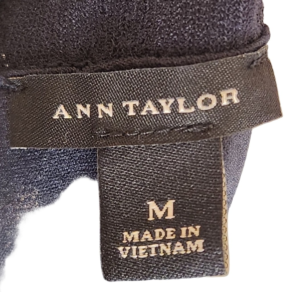 Ann Taylor Navy Blue Lined Lace Sleeveless Shell Top SZ: M versatile Layering