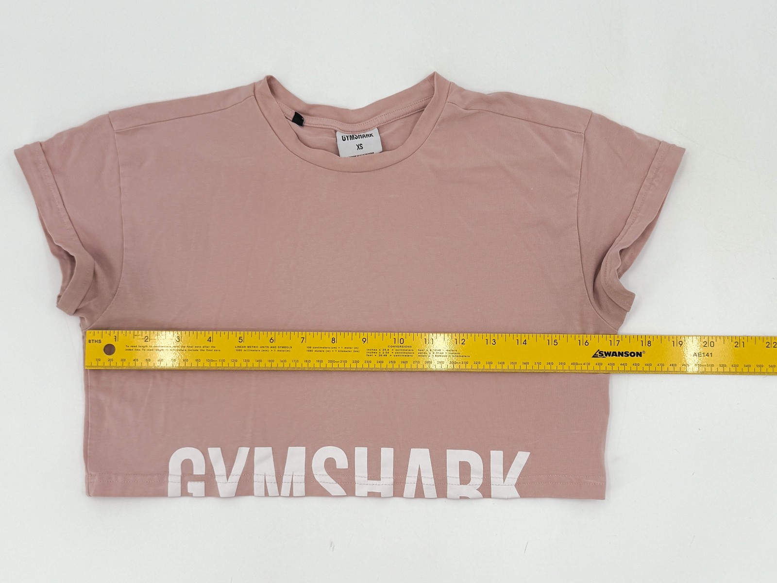 Gymshark Shirt Womens XS Pink Cropped Crewneck Logo Active Athletic Tee Top