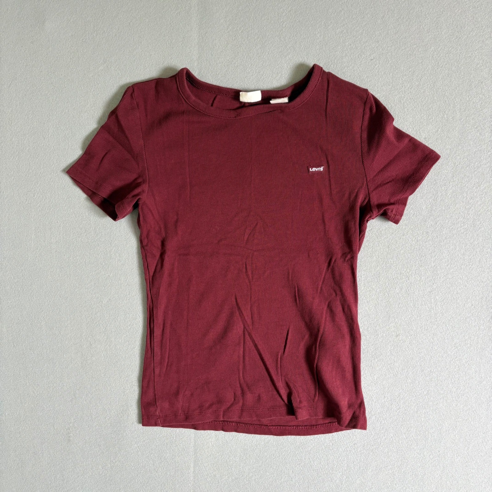 Levis Womens Ribbed Short Sleeve T-Shirt Burgundy Maroon Crew Neck Logo Top